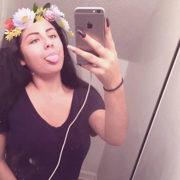 Meet your Posher, Cravee - Picture 1 of 1